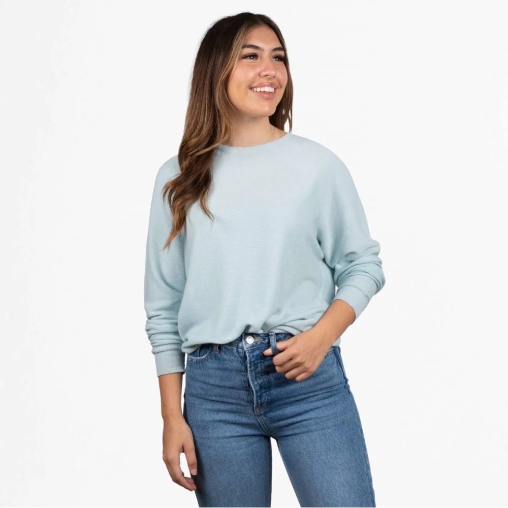 Oliver Charles Light Blue Summer Crewneck Sweater Sustainable Seaweed Fiber
